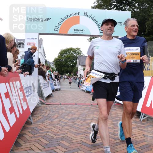 30.08.2026 - Blankeneser Heldenlauf Lena Gebhardt http://msf.ph/oto/10052203 30.08.2026 12:01:59 Ziel 2065, 2210, 2330, 2698, 2904 meine-sportfotos.de