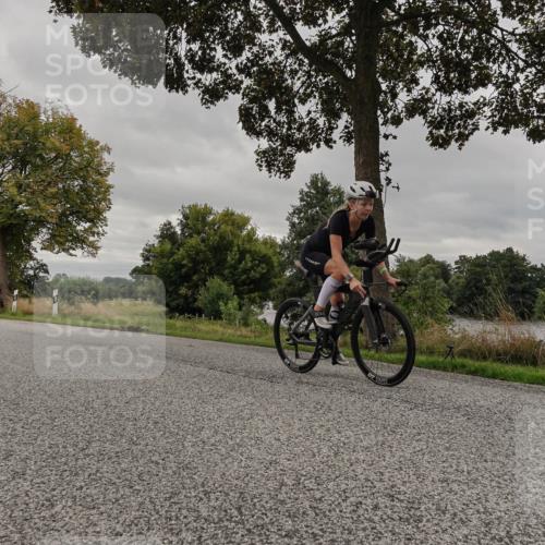 30.08.2026 - Elbe Triathlon Hamburg Michael Burmester http://msf.ph/oto/10052208 30.08.2026 10:30:27 Radfahren 657, 898, 1028, 1084, 1088 meine-sportfotos.de