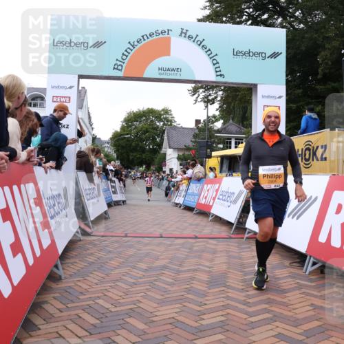 30.08.2026 - Blankeneser Heldenlauf Lena Gebhardt http://msf.ph/oto/10052213 30.08.2026 12:02:00 Ziel 2171, 2210, 2330, 2698, 2904 meine-sportfotos.de