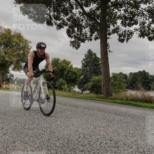 30.08.2026 - Elbe Triathlon Hamburg Michael Burmester http://msf.ph/oto/10052218 30.08.2026 10:30:35 Radfahren 604, 780, 872, 907, 984, 1028, 1084 meine-sportfotos.de