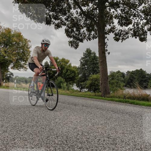 30.08.2026 - Elbe Triathlon Hamburg Michael Burmester http://msf.ph/oto/10052229 30.08.2026 10:30:41 Radfahren 604, 780, 838, 872, 907, 926, 984, 1037, 1061 meine-sportfotos.de