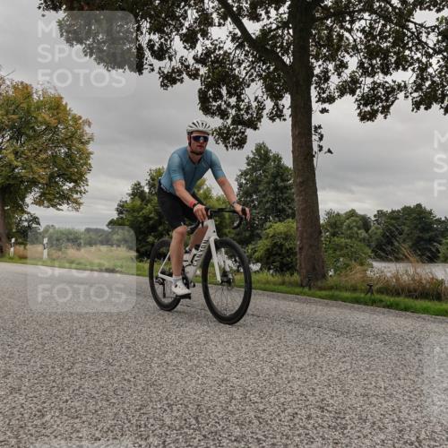 30.08.2026 - Elbe Triathlon Hamburg Michael Burmester http://msf.ph/oto/10052273 30.08.2026 10:31:26 Radfahren 997, 1040, 1054, 1114 meine-sportfotos.de
