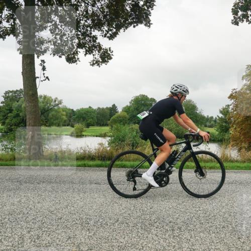 30.08.2026 - Elbe Triathlon Hamburg Michael Burmester http://msf.ph/oto/10052285 30.08.2026 10:08:37 Radfahren 500, 509, 676, 686, 709, 736, 834, 889, 908 meine-sportfotos.de