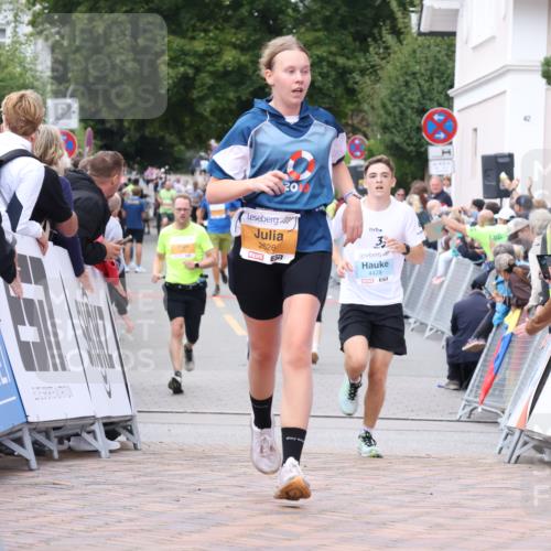 30.08.2026 - Blankeneser Heldenlauf Lena Gebhardt http://msf.ph/oto/10052317 30.08.2026 12:02:10 Ziel 2171, 2626, 4428 meine-sportfotos.de