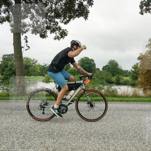 30.08.2026 - Elbe Triathlon Hamburg Michael Burmester http://msf.ph/oto/10052321 30.08.2026 10:09:05 Radfahren 431, 560, 600, 712 meine-sportfotos.de