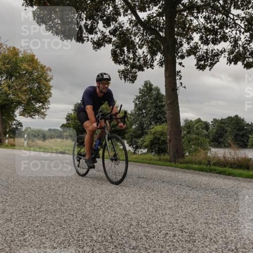30.08.2026 - Elbe Triathlon Hamburg Michael Burmester http://msf.ph/oto/10052324 30.08.2026 10:31:58 Radfahren 1035, 1109 meine-sportfotos.de