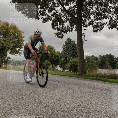 30.08.2026 - Elbe Triathlon Hamburg Michael Burmester http://msf.ph/oto/10052328 30.08.2026 10:32:03 Radfahren 919, 1027, 1035, 1080, 1102 meine-sportfotos.de