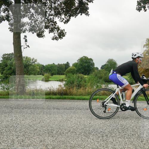 30.08.2026 - Elbe Triathlon Hamburg Michael Burmester http://msf.ph/oto/10052329 30.08.2026 10:09:13 Radfahren 443, 514, 712, 854, 861 meine-sportfotos.de