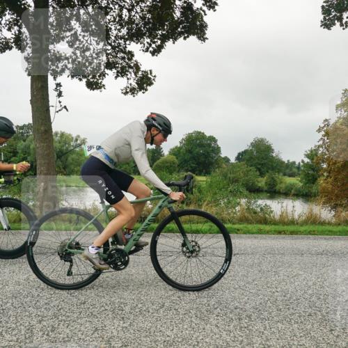 30.08.2026 - Elbe Triathlon Hamburg Michael Burmester http://msf.ph/oto/10052349 30.08.2026 10:09:42 Radfahren 693, 716, 811, 896, 929, 1897 meine-sportfotos.de