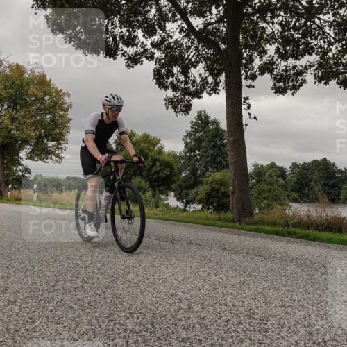 30.08.2026 - Elbe Triathlon Hamburg Michael Burmester http://msf.ph/oto/10052386 30.08.2026 10:32:47 Radfahren 538, 897, 953, 1049, 1070 meine-sportfotos.de