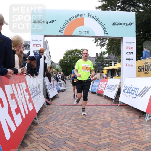 30.08.2026 - Blankeneser Heldenlauf Lena Gebhardt http://msf.ph/oto/10052388 30.08.2026 12:02:17 Ziel 2067, 2326, 2417, 2490, 2626, 4428 meine-sportfotos.de