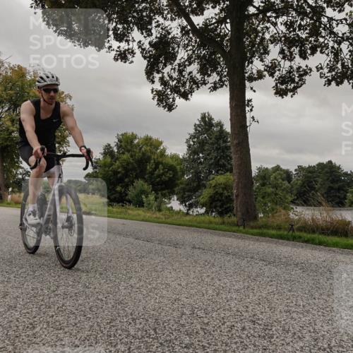 30.08.2026 - Elbe Triathlon Hamburg Michael Burmester http://msf.ph/oto/10052419 30.08.2026 10:33:05 Radfahren 1006, 1029, 1044, 1056, 1120 meine-sportfotos.de