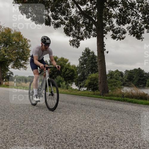30.08.2026 - Elbe Triathlon Hamburg Michael Burmester http://msf.ph/oto/10052433 30.08.2026 10:33:18 Radfahren 901, 995, 1007 meine-sportfotos.de