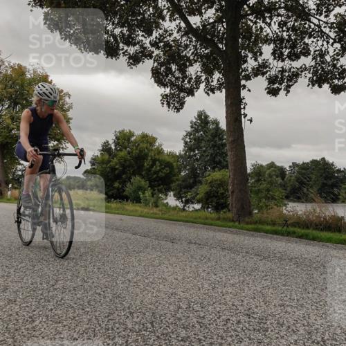 30.08.2026 - Elbe Triathlon Hamburg Michael Burmester http://msf.ph/oto/10052464 30.08.2026 10:33:47 Radfahren 866, 962, 1069, 1121 meine-sportfotos.de