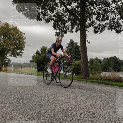 30.08.2026 - Elbe Triathlon Hamburg Michael Burmester http://msf.ph/oto/10052467 30.08.2026 10:33:48 Radfahren 866, 962, 1069, 1121 meine-sportfotos.de