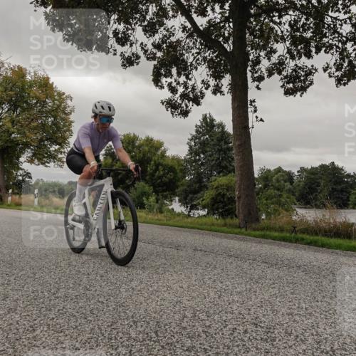 30.08.2026 - Elbe Triathlon Hamburg Michael Burmester http://msf.ph/oto/10052476 30.08.2026 10:33:57 Radfahren 940 meine-sportfotos.de