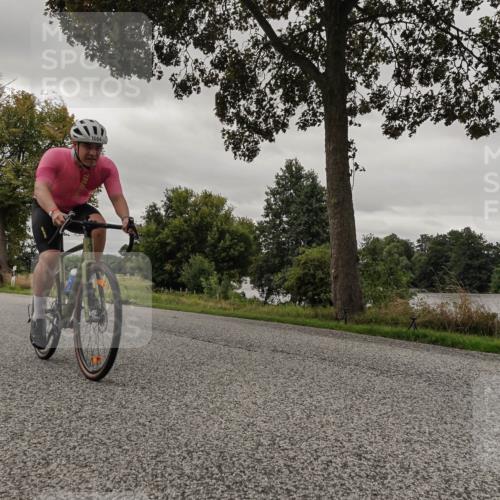30.08.2026 - Elbe Triathlon Hamburg Michael Burmester http://msf.ph/oto/10052484 30.08.2026 10:34:15 Radfahren 737, 1064, 1197 meine-sportfotos.de