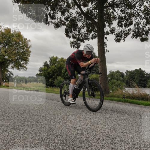 30.08.2026 - Elbe Triathlon Hamburg Michael Burmester http://msf.ph/oto/10052488 30.08.2026 10:34:18 Radfahren 737, 1197 meine-sportfotos.de