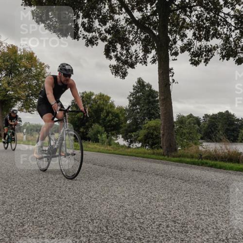 30.08.2026 - Elbe Triathlon Hamburg Michael Burmester http://msf.ph/oto/10052501 30.08.2026 10:34:33 Radfahren 947, 948, 988, 999, 1009, 1015, 1022, 1025, 1048, 1071 meine-sportfotos.de