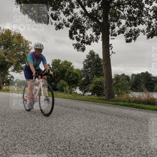 30.08.2026 - Elbe Triathlon Hamburg Michael Burmester http://msf.ph/oto/10052514 30.08.2026 10:34:39 Radfahren 947, 999, 1025, 1048 meine-sportfotos.de