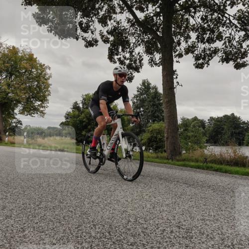 30.08.2026 - Elbe Triathlon Hamburg Michael Burmester http://msf.ph/oto/10052521 30.08.2026 10:34:41 Radfahren 947, 999, 1048 meine-sportfotos.de