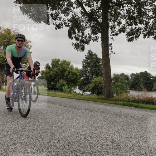 30.08.2026 - Elbe Triathlon Hamburg Michael Burmester http://msf.ph/oto/10052573 30.08.2026 10:35:41 Radfahren 697, 726, 802, 998, 1068, 1115, 1148 meine-sportfotos.de