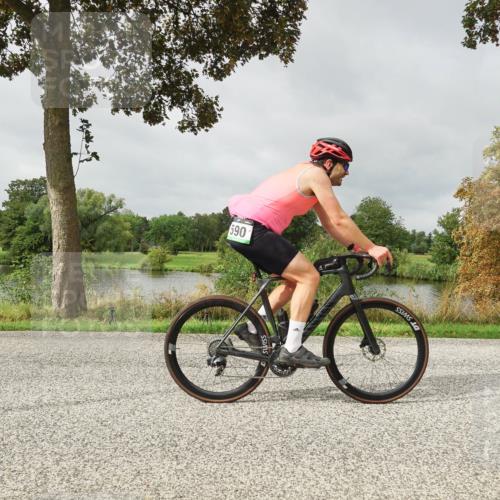 30.08.2026 - Elbe Triathlon Hamburg Michael Burmester http://msf.ph/oto/10052584 30.08.2026 10:13:18 Radfahren 457, 505, 526, 590, 619, 643, 656, 950 meine-sportfotos.de