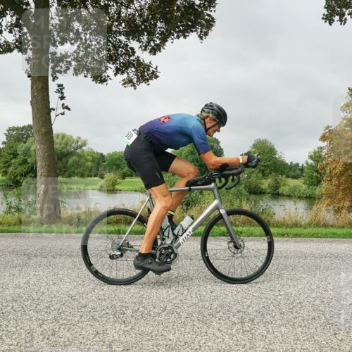 30.08.2026 - Elbe Triathlon Hamburg Michael Burmester http://msf.ph/oto/10052616 30.08.2026 10:13:40 Radfahren 604, 673, 768, 788 meine-sportfotos.de
