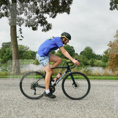 30.08.2026 - Elbe Triathlon Hamburg Michael Burmester http://msf.ph/oto/10052648 30.08.2026 10:14:05 Radfahren 585, 611, 799 meine-sportfotos.de