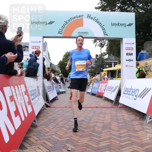 30.08.2026 - Blankeneser Heldenlauf Lena Gebhardt http://msf.ph/oto/10052679 30.08.2026 12:02:51 Ziel 2068, 2113, 2135, 2191, 2227, 2506, 2573, 2858 meine-sportfotos.de