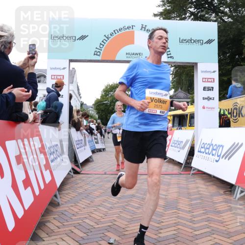 30.08.2026 - Blankeneser Heldenlauf Lena Gebhardt http://msf.ph/oto/10052688 30.08.2026 12:02:52 Ziel 2068, 2113, 2135, 2191, 2506, 2573, 2858 meine-sportfotos.de