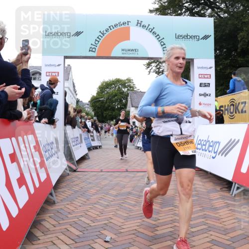 30.08.2026 - Blankeneser Heldenlauf Lena Gebhardt http://msf.ph/oto/10052704 30.08.2026 12:02:53 Ziel 2068, 2113, 2135, 2191, 2337, 2506, 2573 meine-sportfotos.de