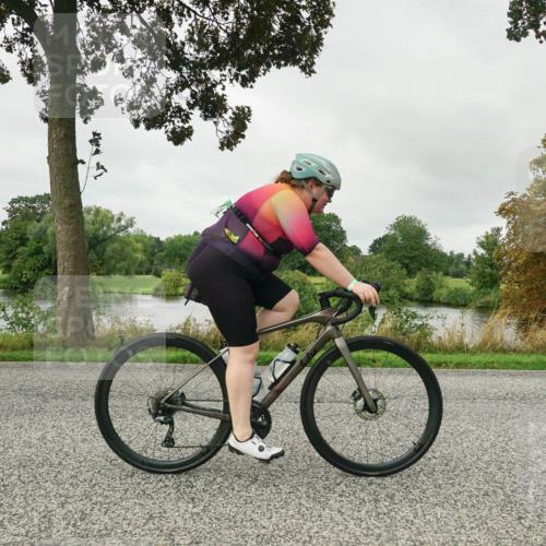 30.08.2026 - Elbe Triathlon Hamburg Michael Burmester http://msf.ph/oto/10052714 30.08.2026 10:15:25 Radfahren 513, 699, 810, 897, 919, 934 meine-sportfotos.de