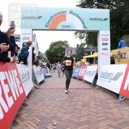 30.08.2026 - Blankeneser Heldenlauf Lena Gebhardt http://msf.ph/oto/10052722 30.08.2026 12:02:55 Ziel 2068, 2113, 2135, 2191, 2337, 2408, 2506, 2573, 2878 meine-sportfotos.de