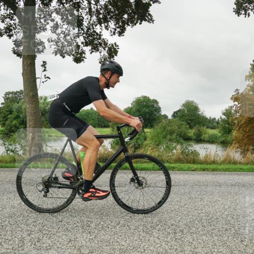 30.08.2026 - Elbe Triathlon Hamburg Michael Burmester http://msf.ph/oto/10052725 30.08.2026 10:15:37 Radfahren 403, 579, 580, 603 meine-sportfotos.de