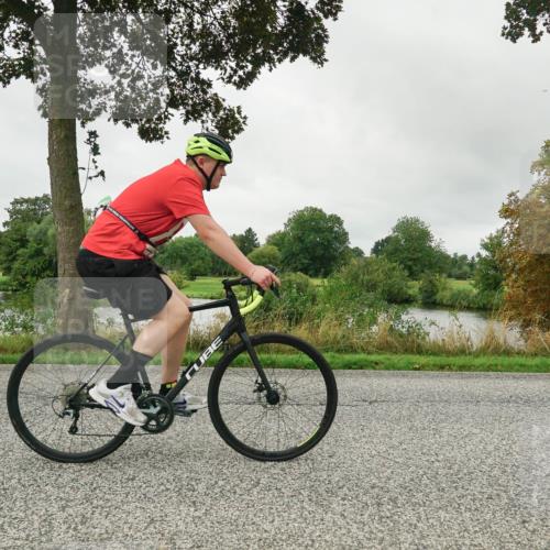 30.08.2026 - Elbe Triathlon Hamburg Michael Burmester http://msf.ph/oto/10052748 30.08.2026 10:16:02 Radfahren 479, 540, 566, 624, 700 meine-sportfotos.de