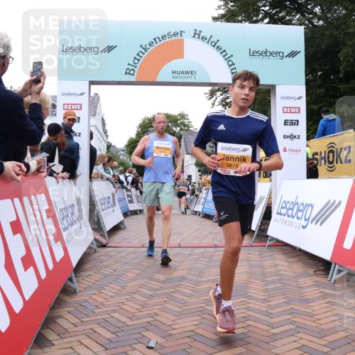 30.08.2026 - Blankeneser Heldenlauf Lena Gebhardt http://msf.ph/oto/10052788 30.08.2026 12:03:00 Ziel 2033, 2068, 2113, 2167, 2191, 2337, 2408, 2414, 2878 meine-sportfotos.de
