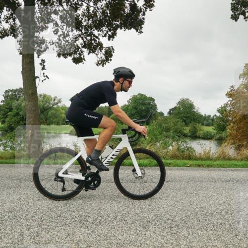 30.08.2026 - Elbe Triathlon Hamburg Michael Burmester http://msf.ph/oto/10052856 30.08.2026 10:18:15 Radfahren 475, 608, 640, 831, 864 meine-sportfotos.de