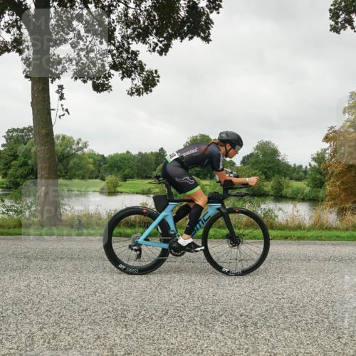 30.08.2026 - Elbe Triathlon Hamburg Michael Burmester http://msf.ph/oto/10052910 30.08.2026 10:19:24 Radfahren 572, 848, 948, 975 meine-sportfotos.de
