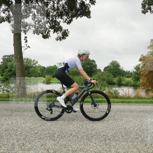 30.08.2026 - Elbe Triathlon Hamburg Michael Burmester http://msf.ph/oto/10052919 30.08.2026 10:19:33 Radfahren 572, 893 meine-sportfotos.de