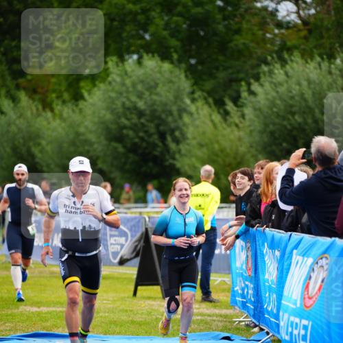 30.08.2026 - Elbe Triathlon Hamburg LAZAROV Photography http://msf.ph/oto/10053023 30.08.2026 10:48:24 Ziel 274, 361, 470 meine-sportfotos.de