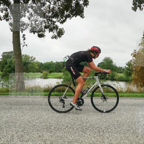 30.08.2026 - Elbe Triathlon Hamburg Michael Burmester http://msf.ph/oto/10053036 30.08.2026 10:22:40 Radfahren 791 meine-sportfotos.de