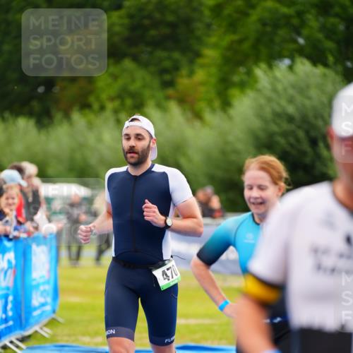 30.08.2026 - Elbe Triathlon Hamburg LAZAROV Photography http://msf.ph/oto/10053078 30.08.2026 10:48:29 Ziel 274, 361, 470 meine-sportfotos.de