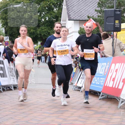30.08.2026 - Blankeneser Heldenlauf Lena Gebhardt http://msf.ph/oto/10053080 30.08.2026 12:03:34 Ziel 2457, 2552, 2653, 2759, 2836, 2872 meine-sportfotos.de