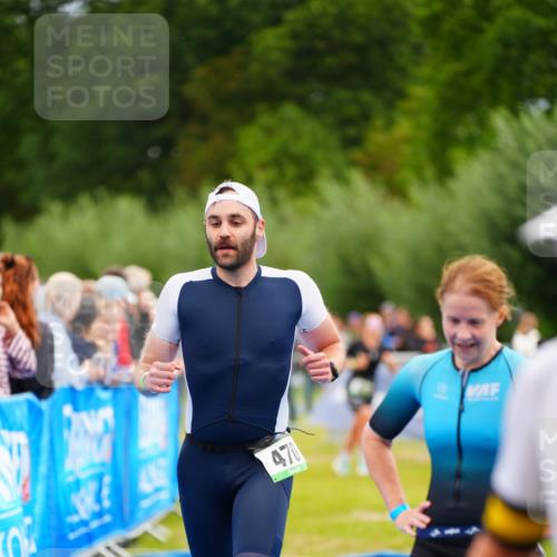 30.08.2026 - Elbe Triathlon Hamburg LAZAROV Photography http://msf.ph/oto/10053087 30.08.2026 10:48:29 Ziel 274, 361, 470 meine-sportfotos.de