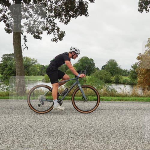 30.08.2026 - Elbe Triathlon Hamburg Michael Burmester http://msf.ph/oto/10053098 30.08.2026 10:24:13 Radfahren 793, 814, 822, 936, 941 meine-sportfotos.de