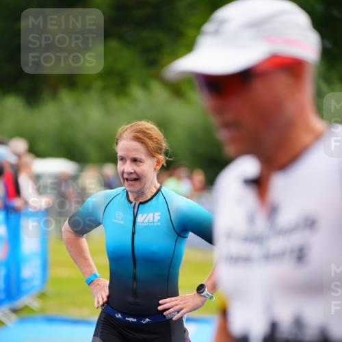 30.08.2026 - Elbe Triathlon Hamburg LAZAROV Photography http://msf.ph/oto/10053101 30.08.2026 10:48:30 Ziel 274, 320, 361, 470 meine-sportfotos.de