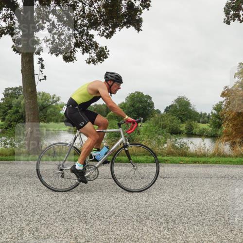 30.08.2026 - Elbe Triathlon Hamburg Michael Burmester http://msf.ph/oto/10053136 30.08.2026 10:25:12 Radfahren 587, 763, 800, 812, 894 meine-sportfotos.de