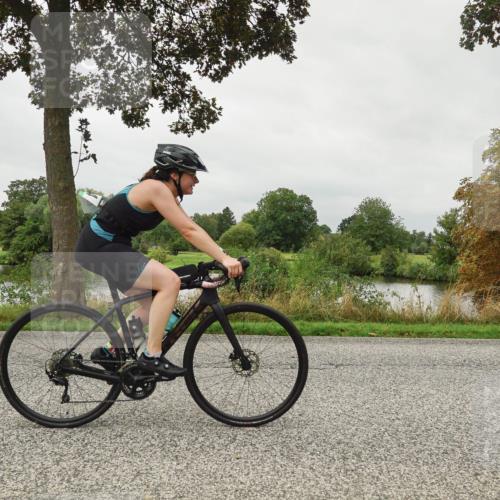 30.08.2026 - Elbe Triathlon Hamburg Michael Burmester http://msf.ph/oto/10053138 30.08.2026 10:25:13 Radfahren 587, 693, 763, 800, 812, 894 meine-sportfotos.de