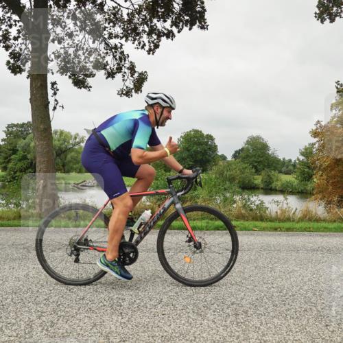30.08.2026 - Elbe Triathlon Hamburg Michael Burmester http://msf.ph/oto/10053172 30.08.2026 10:26:07 Radfahren 680, 709, 736, 933, 961 meine-sportfotos.de
